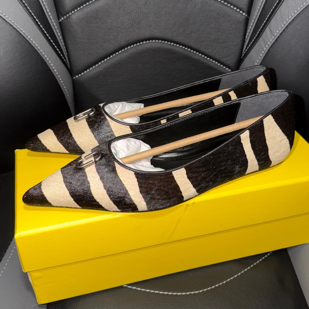 🔥🔥🔥NEW Marc Jacobs Black The Ali Ballerina Flats Shows in Zebra Print - Picture 5 of 8